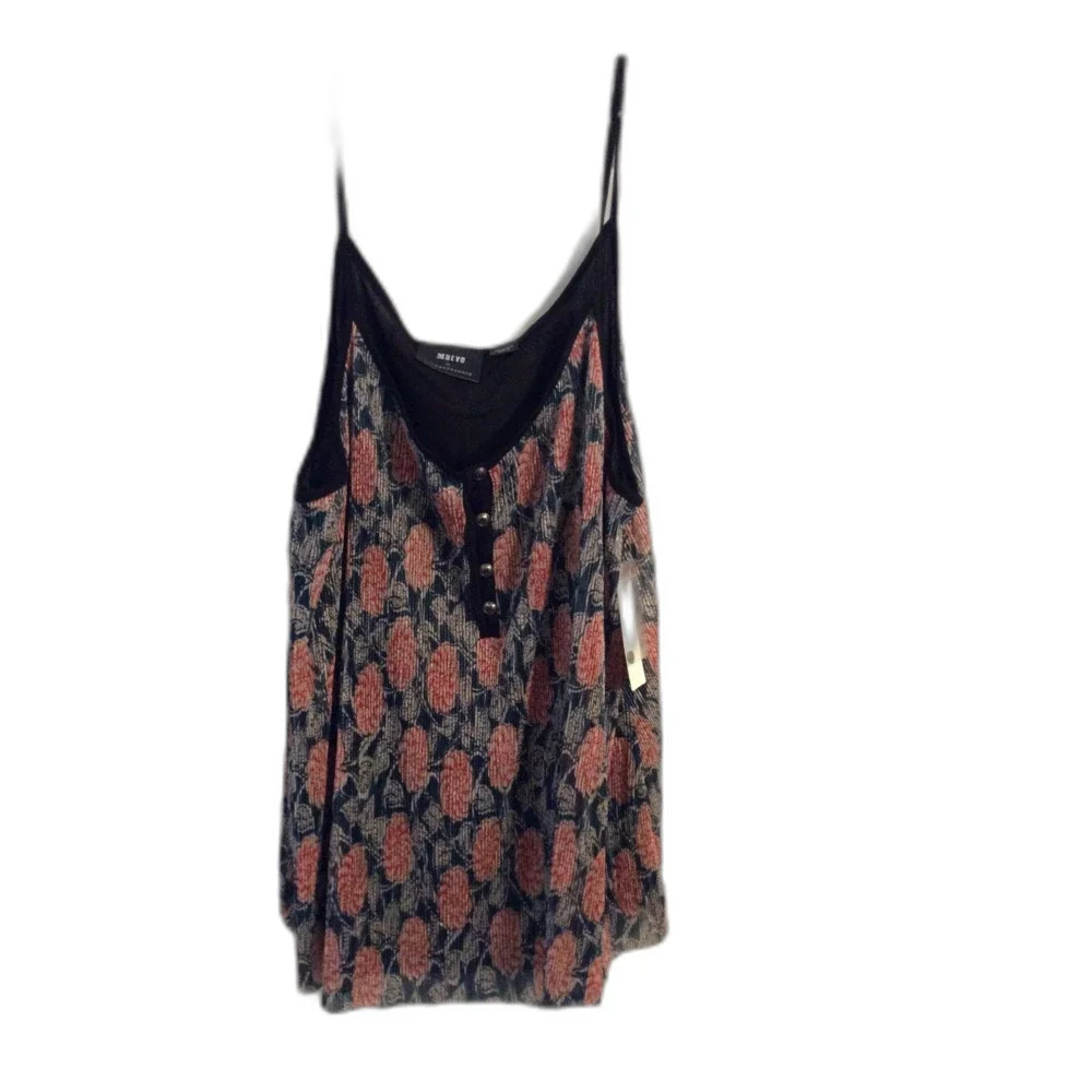 New NWT ANTHROPOLOGIE Maeve Floral Pleated Lightweight Flowy Metallic Cami Top M
